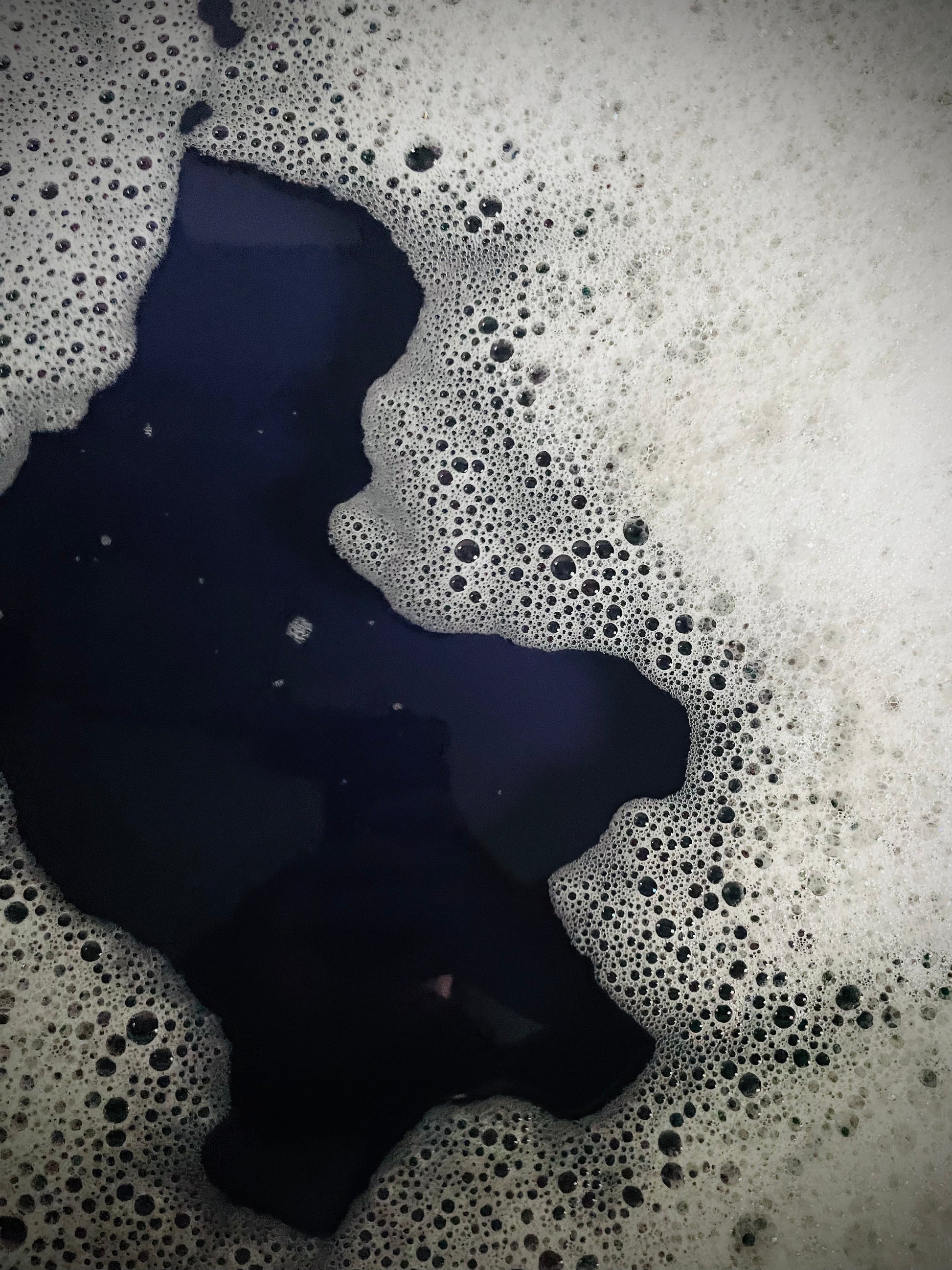 Black Christmas Bubble Bath - Freshly Baked Gingerbread